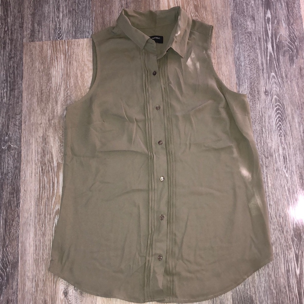 Banana Republic Top